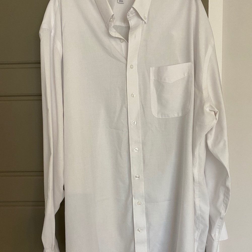 Cutter & Buck Men’s white Sz 3xt/3tgl Like new